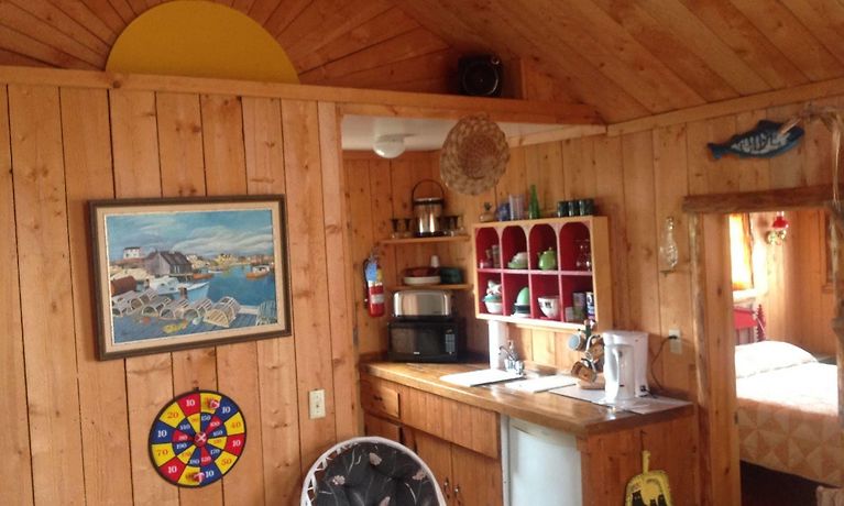 Boat House Cottage Baddeck Book Your Accommodation In Baddeck